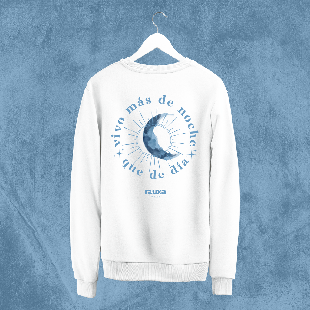 Sudadera "Vivo más de noche que de día"